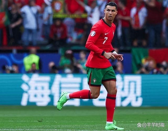 包含冲刺阶段葡萄牙体育备战英超；防线松动细节曝光；管理层满意；球队文化再被提及的词条-爱游戏