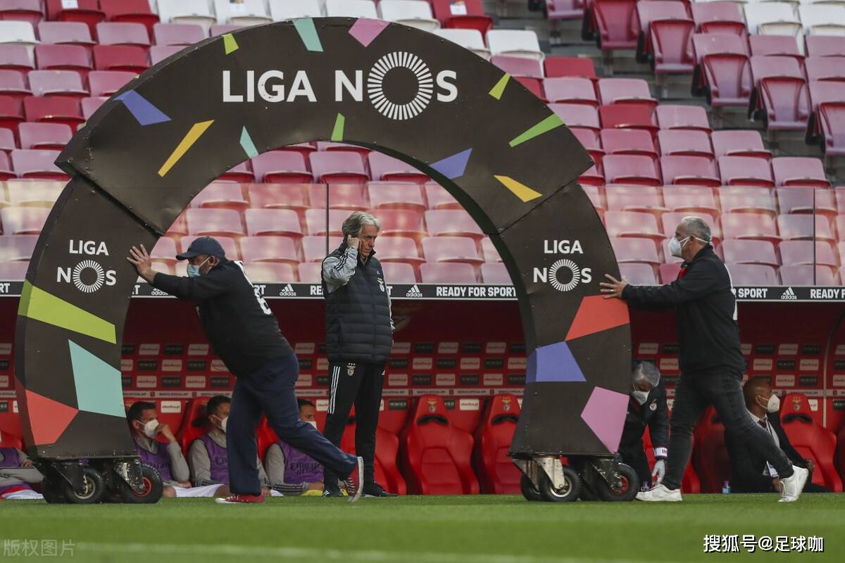 包含清晨葡超传出新动向，孟菲斯灰熊状态回暖，管理层表态：更衣室稳定，训练强度明显提升的词条-爱游戏娱乐