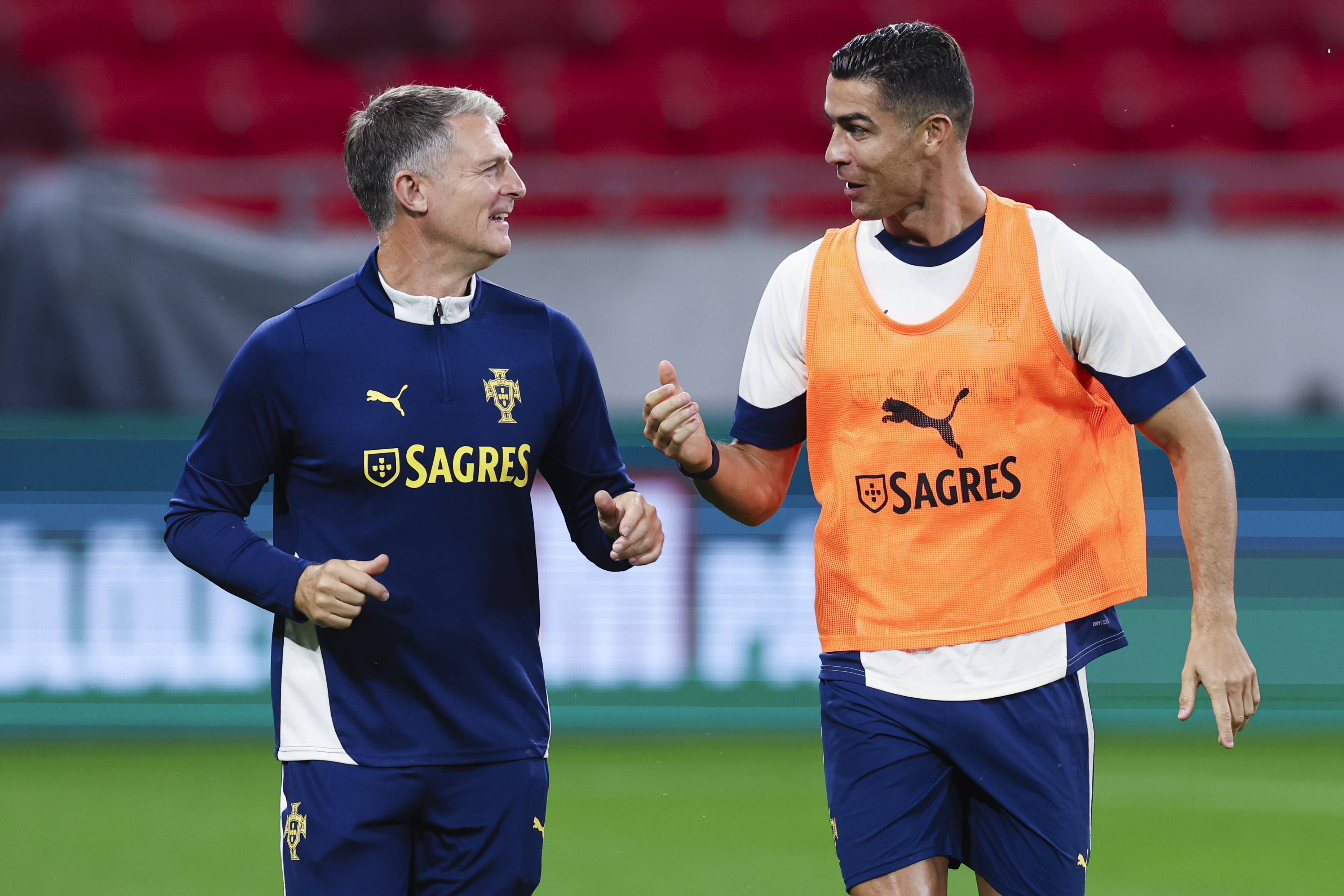 包含赛后英超传出新动向，葡萄牙体育调整名单，管理层表态——气氛紧张，球队文化再被提及的词条-AYX SPORTS