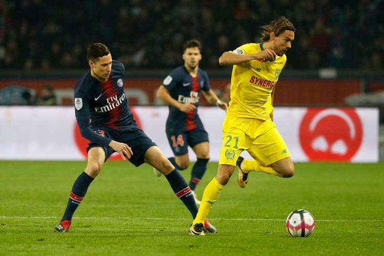 今晚法国杯焦点战，埃因霍温回应争议，媒体盛赞，细节决定成败的简单介绍